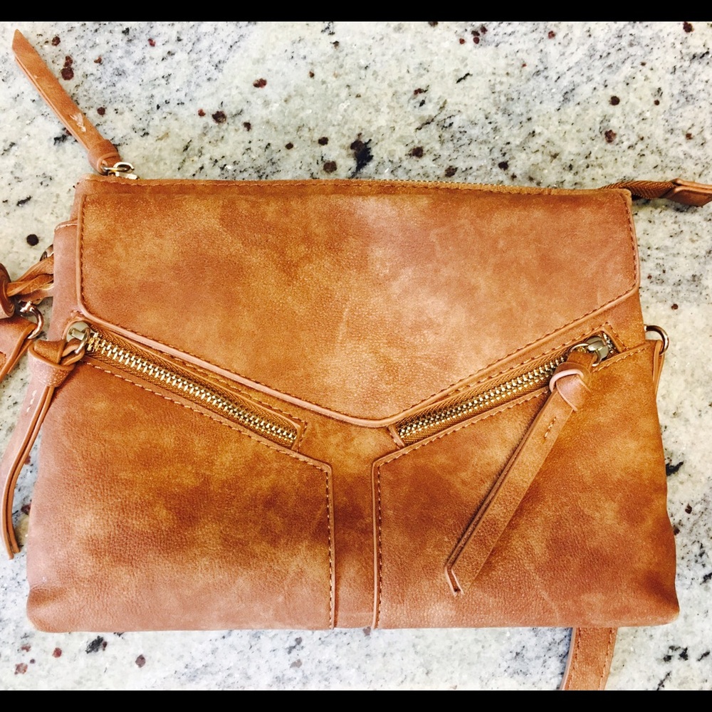 Small Brown Purse.  Perfect Condition!!