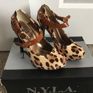 Leopard heels