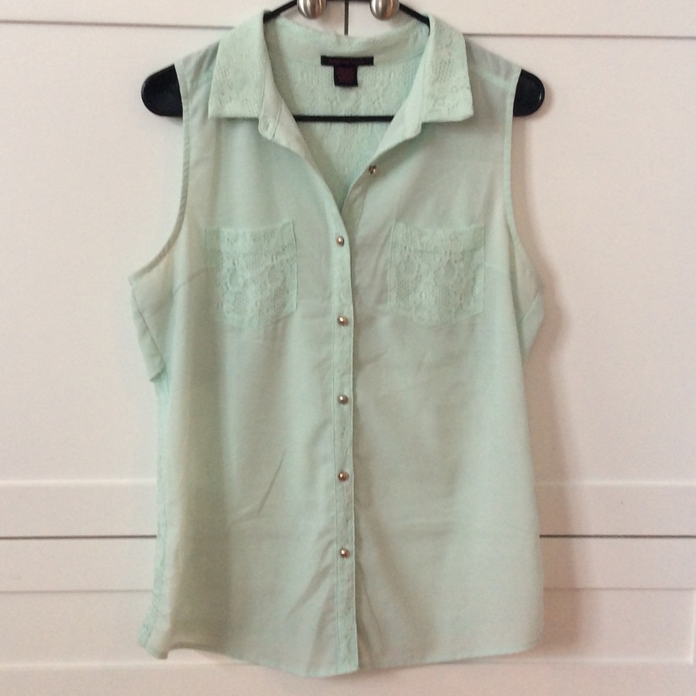 Mint lace button up tank