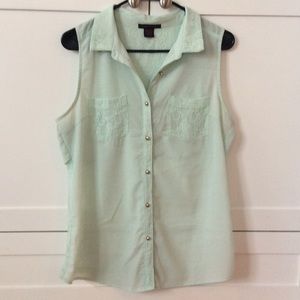 Mint lace button up tank