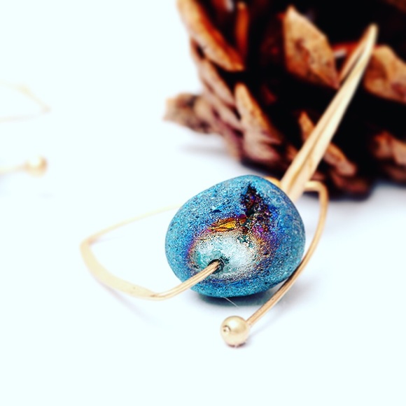 Abstract Druzy Earrings - Picture 3 of 3
