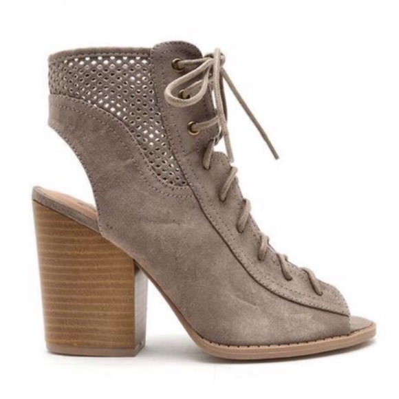 Qupid Taupe Suede Laced Perforated Booties! NEW! - Picture 3 of 11