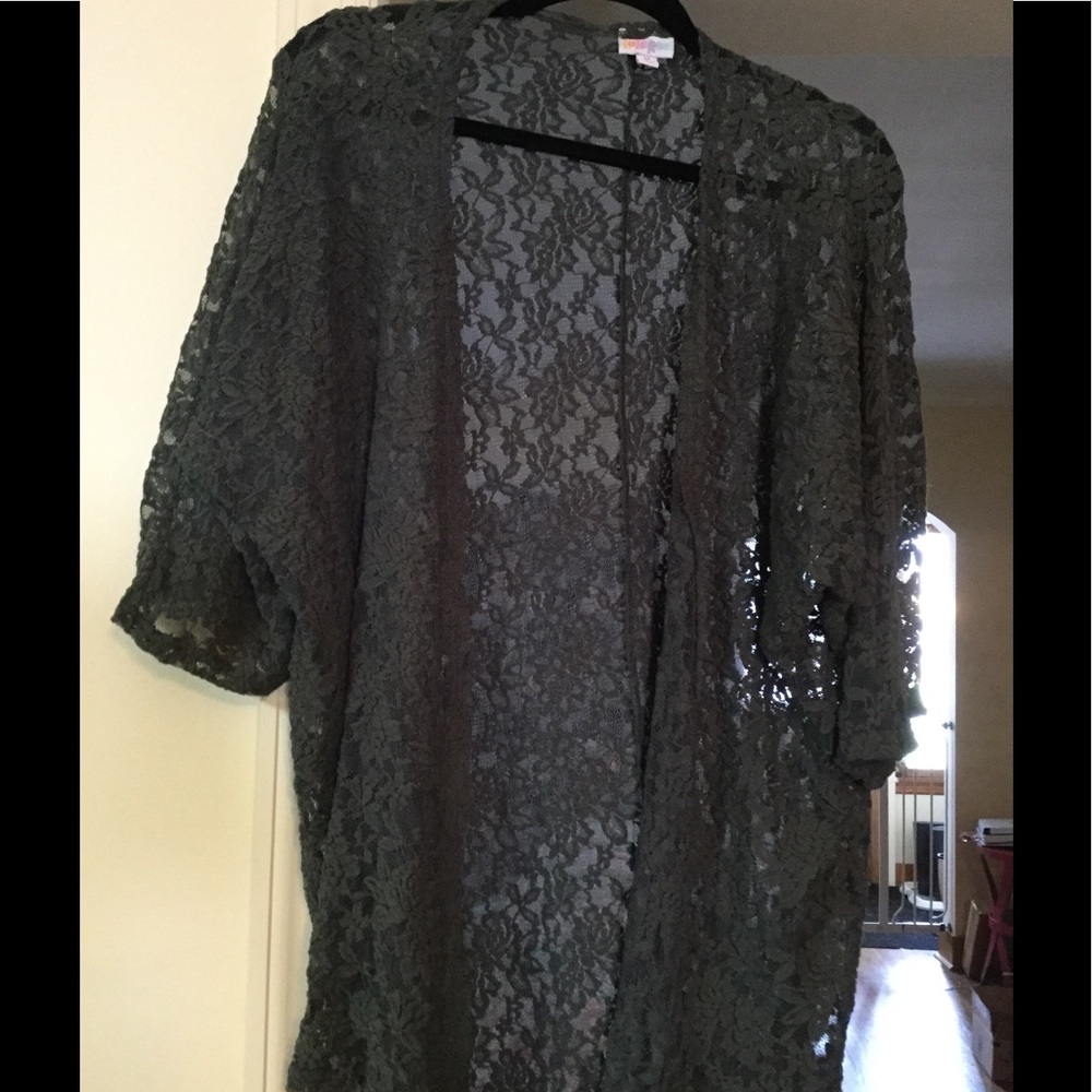 LuLaRoe lace Lindsay