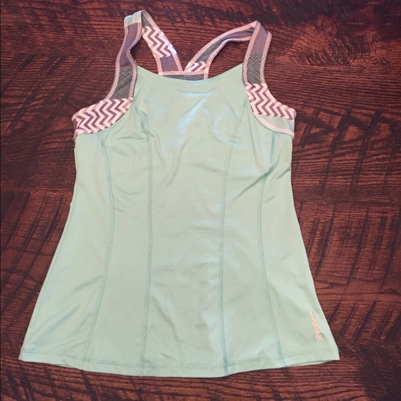 Women's Reebok tank - Picture 2 of 8