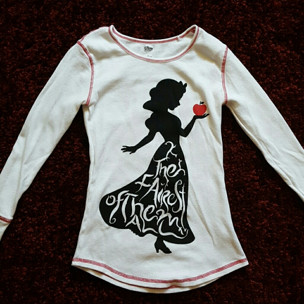 Disney Store snow white XS thermal shirt top