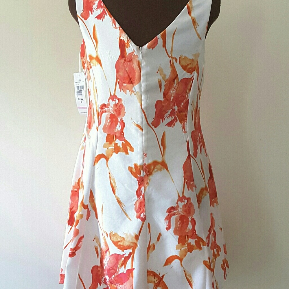 💛❤💛Dress💛❤💛 - Picture 3 of 3