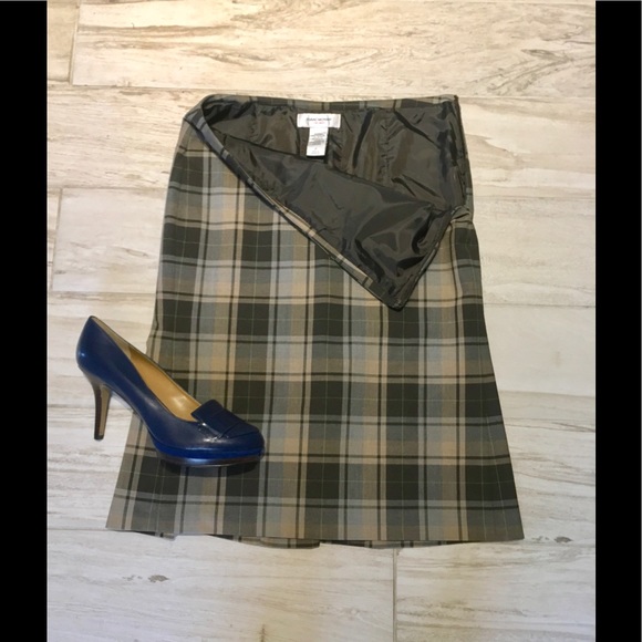 Isaac Mizrahi🌺🌼🌸 Beautiful Plaid Skirt, NWOT!! - Picture 2 of 3