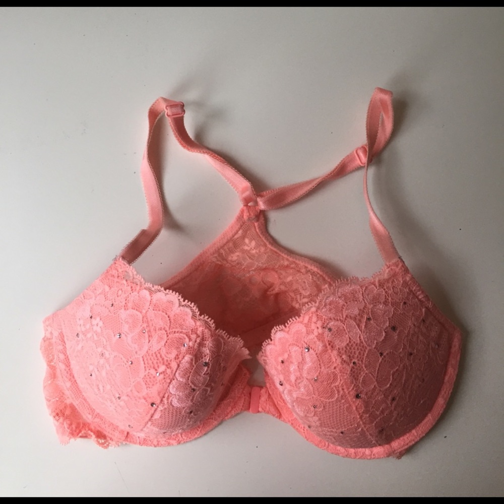 Light pink VS crossback bra size 32C