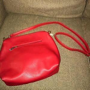 Beautiful MICHAEL KORS CROSSBODY