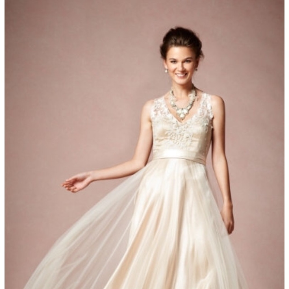 BHLDN (Anthropologie) Onyx wedding gown. Size 2.