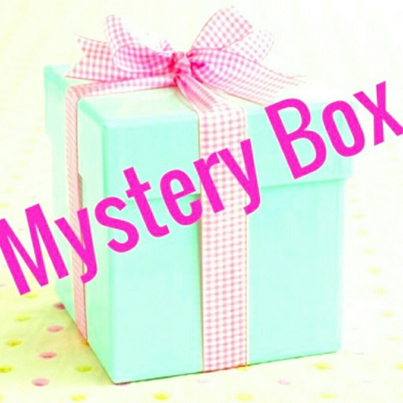 MYSTERY BOX - Picture 1 of 7