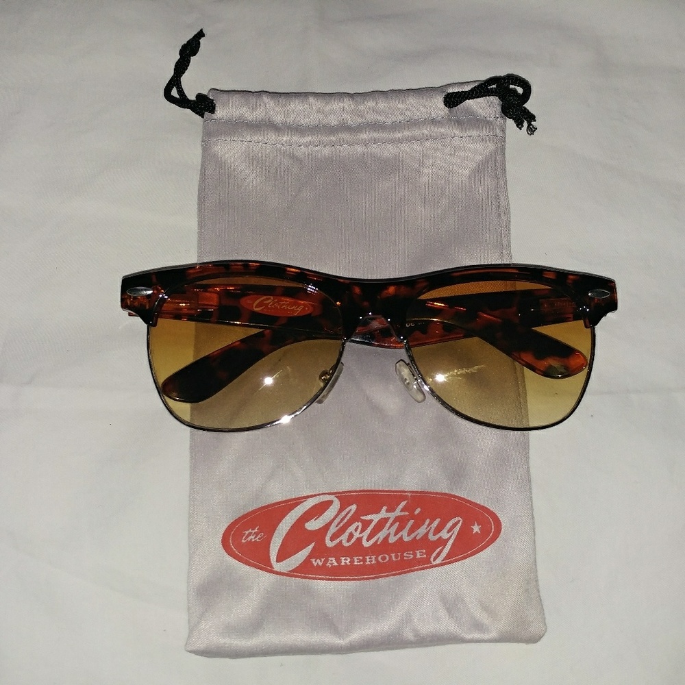 Unisex shades