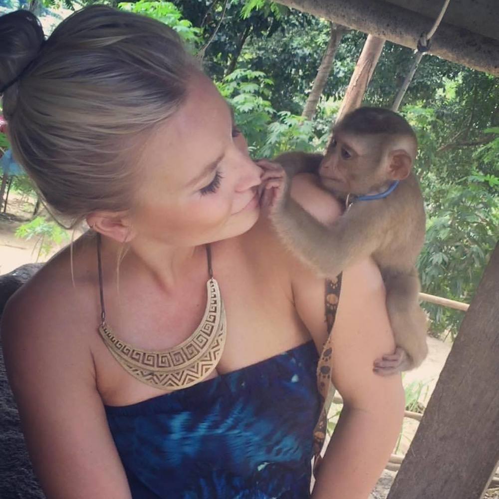 Meet your Posher, Kaila