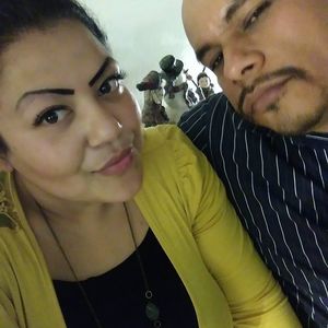 Meet your Posher, Emily gochez