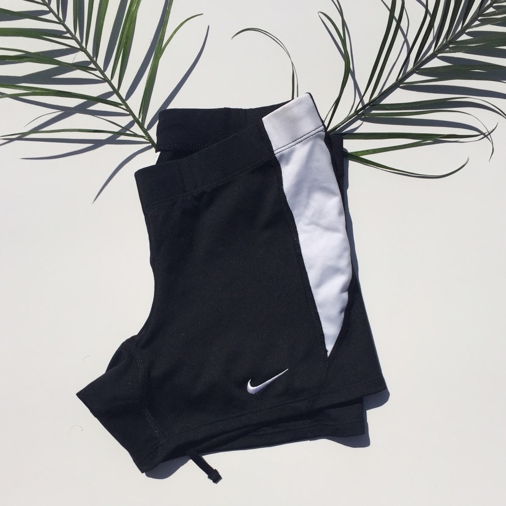 NWT Nike Dri Fit Spandex - Picture 2 of 5
