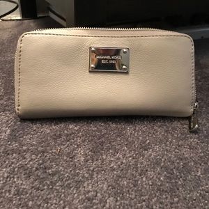 Michael Kors wallet