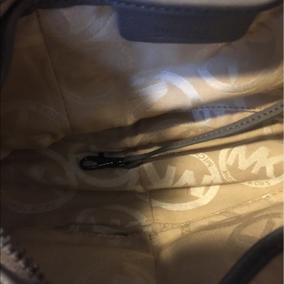 Michael Kors Purse - Picture 5 of 8