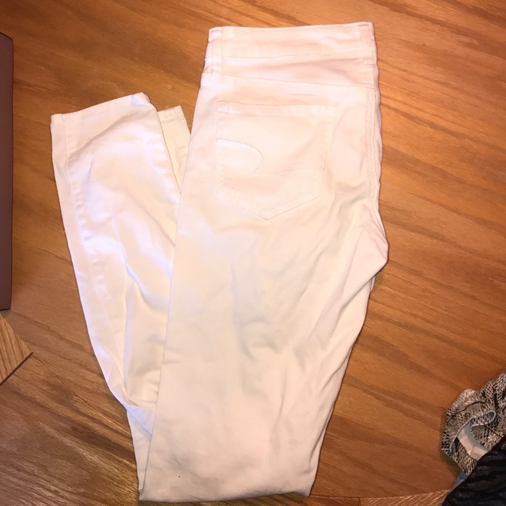 white skinny jeans