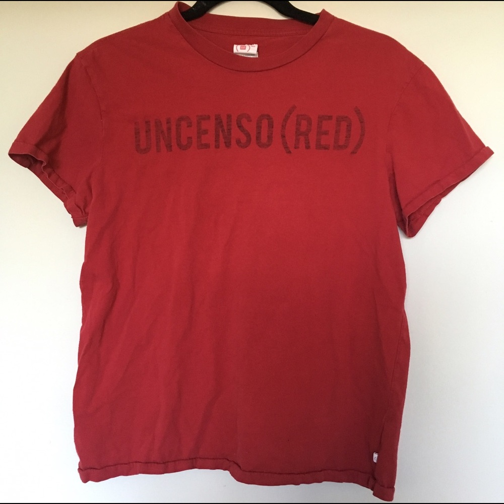 Gap (RED) Campaign Tee