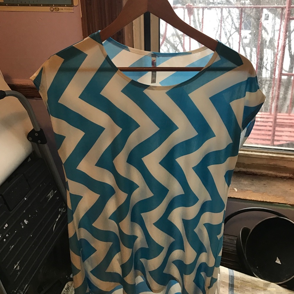 Zig zag mini dress semi sheer hi-low make offer!