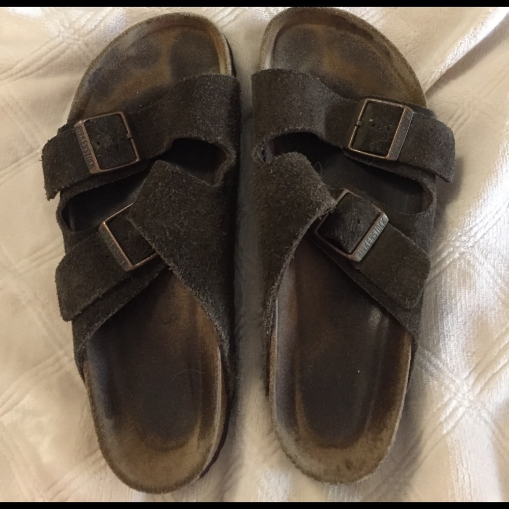 Amazing condition suede Birkenstocks! Size 40!