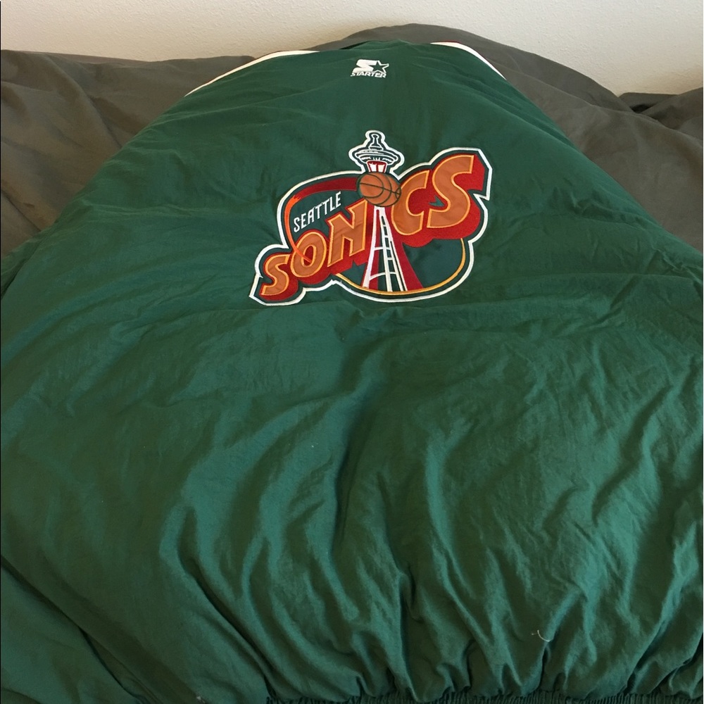 Rare Vintage Seattle Sonics Starter Coat