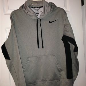 Nike Therma-Fit Hoodie Grey/Black