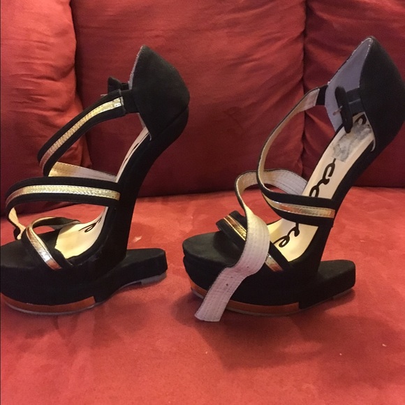 Invisible heels! - Picture 2 of 3