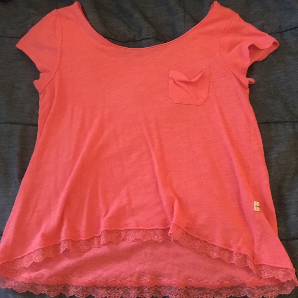 pink lace pocket tee