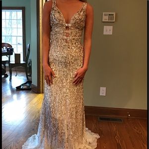 Sherri Hill prom gown