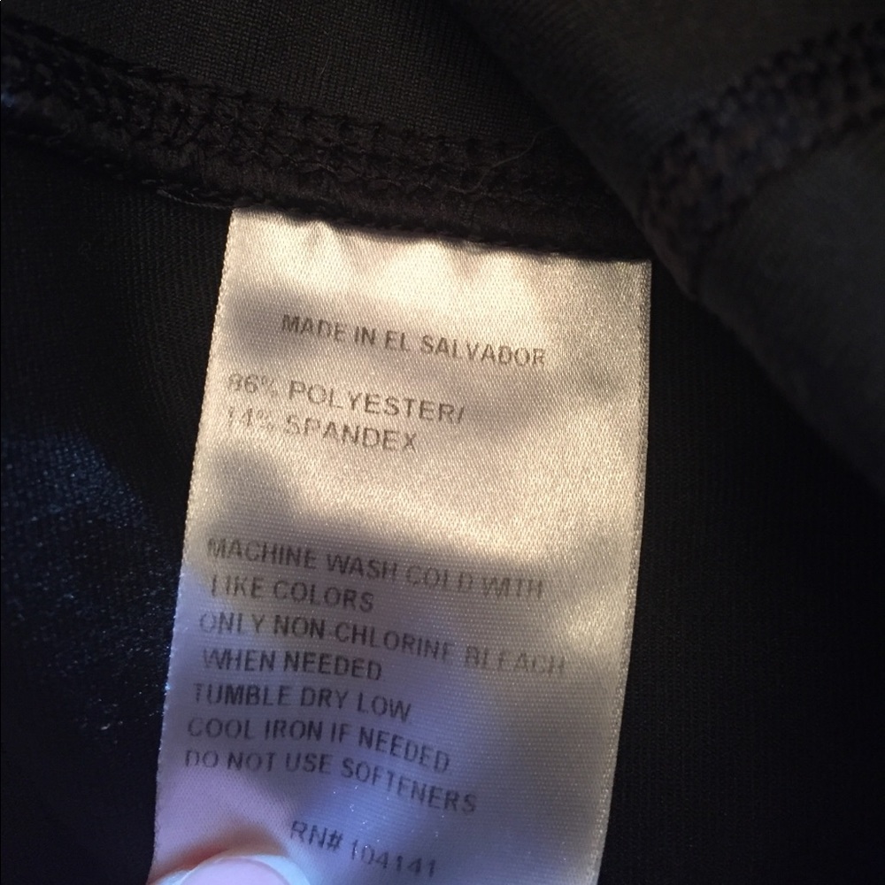Women's Reebok Capris - Picture 5 of 5