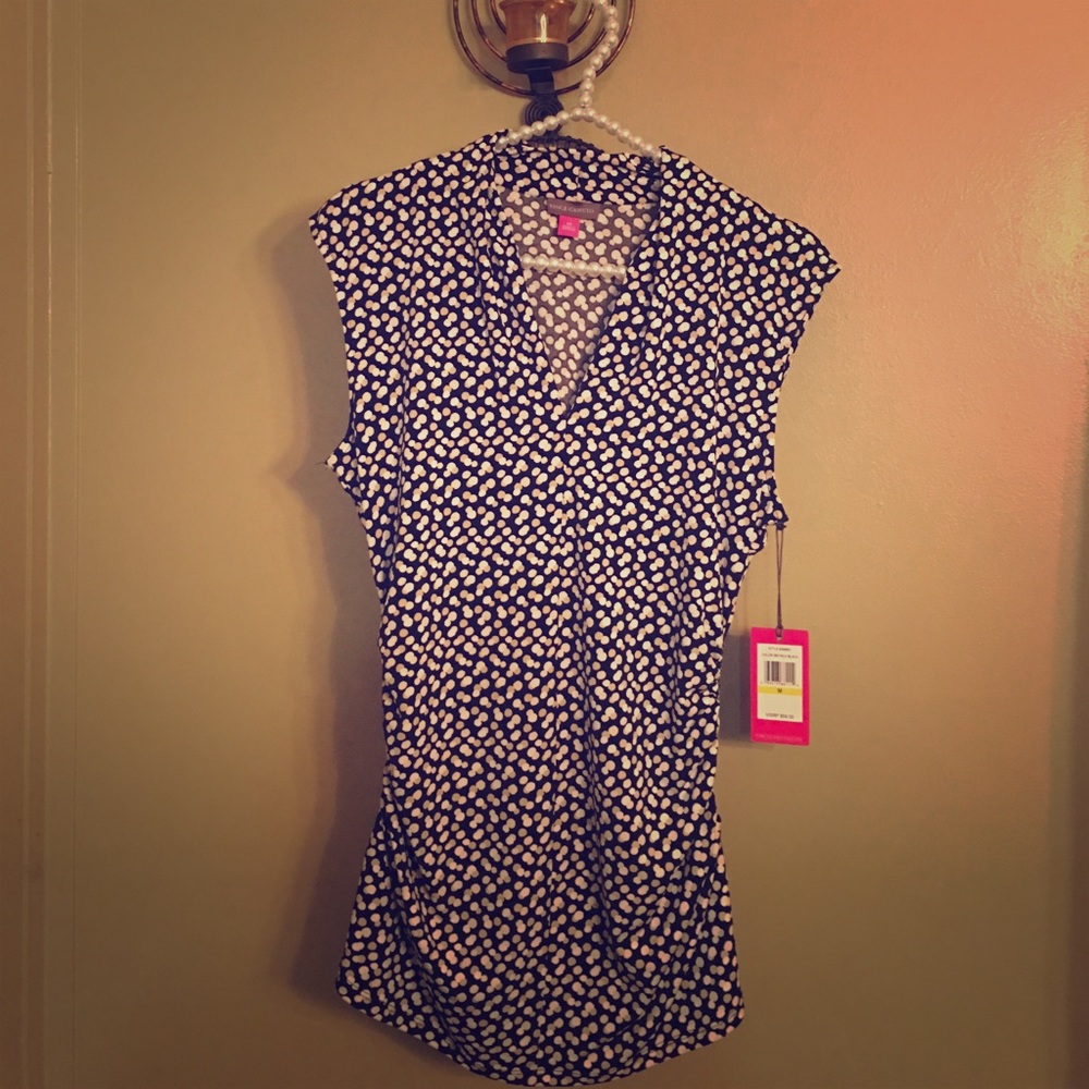 💋💋Vince Camuto NWT Sleeveless Blouse