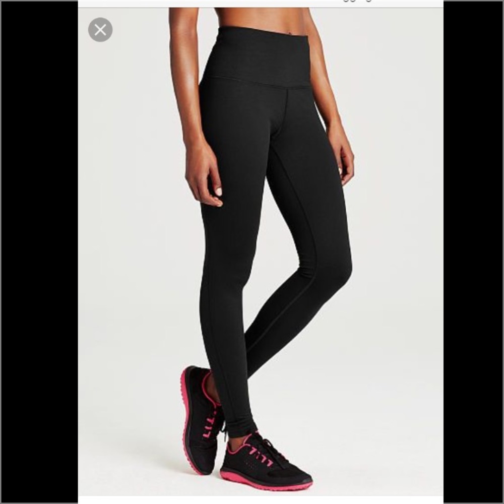 Victoria's Secret high rise knock out leggings
