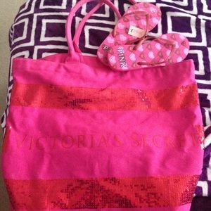 Victoria secret PINK tote and flip flops