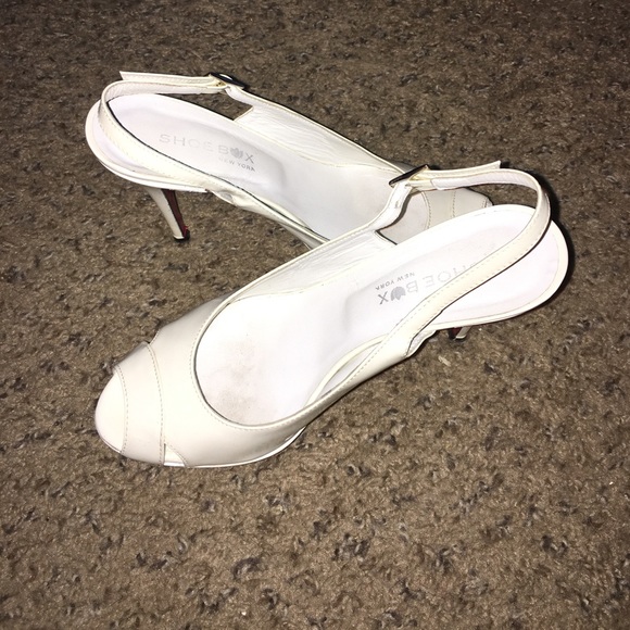 shoebox ny Shoes - Shoebox White Patent Leather Slingback Heels
