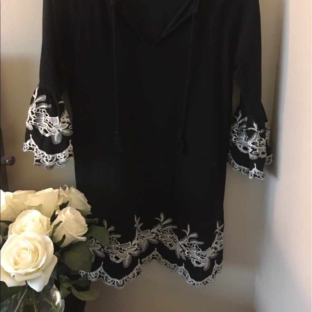 Forever 21 Black and White Beach Coverup