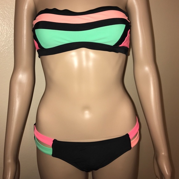 Bikini Lab 2 piece - Picture 2 of 5