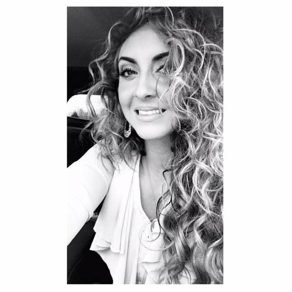 Meet your Posher, Nancy - Picture 1 of 1