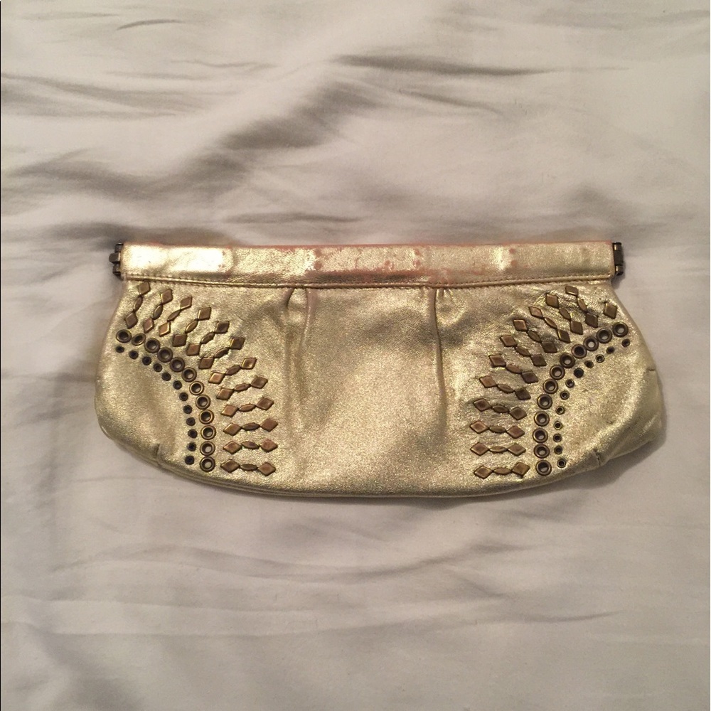 👜gold clutch by STEVE MADDEN👜