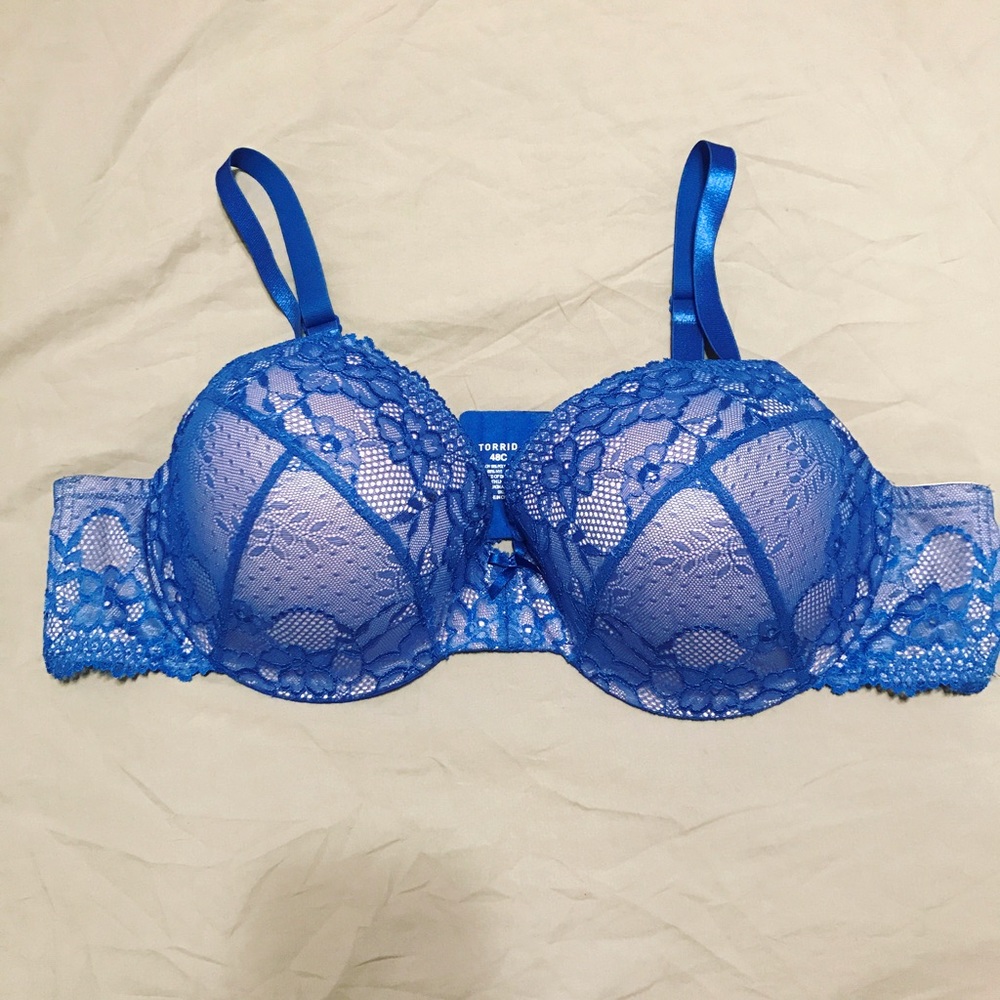 NEW CONDITION- TORRID Cobalt Blue Lace Push-Up Bra
