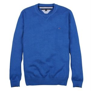 NWT Tommy Hilfiger sweater