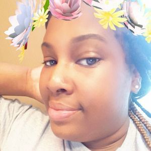 Meet your Posher, Maya