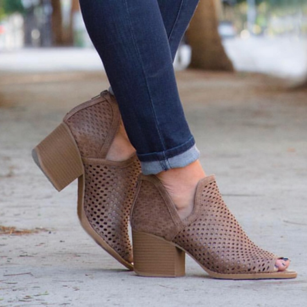 HP** LADIES PEEP TOE GREY CHUNKY HEELS BOOTIE - Picture 5 of 6