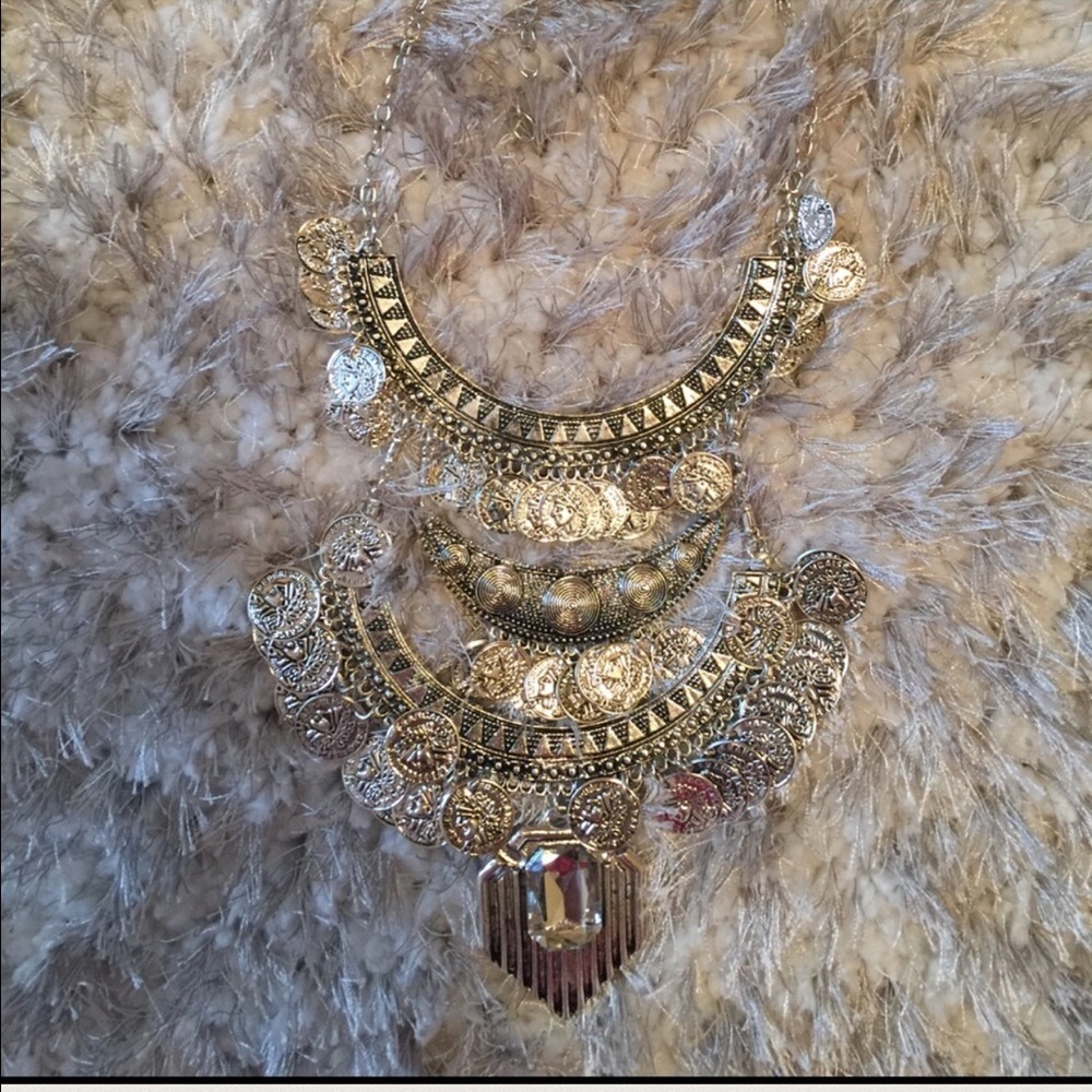 NEW BOHO COIN necklace - Picture 3 of 3