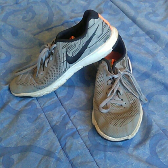 Nike Grey Flex Experience RN5 Running Shoe - Picture 1 of 7