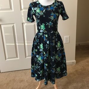 Lularoe Amelia dress, size XS navy
