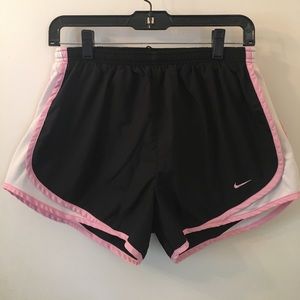 Nike FIT DRY Running Shorts