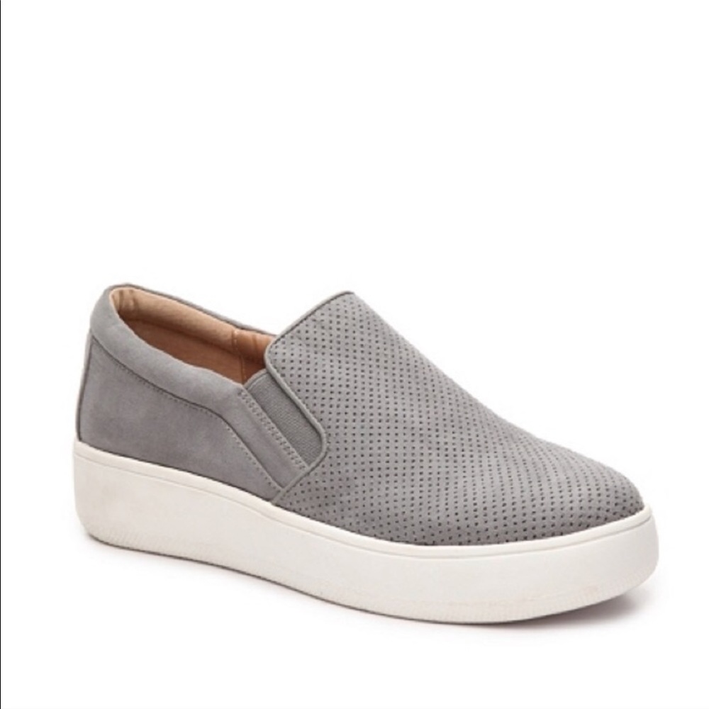 Steve Madden slip on