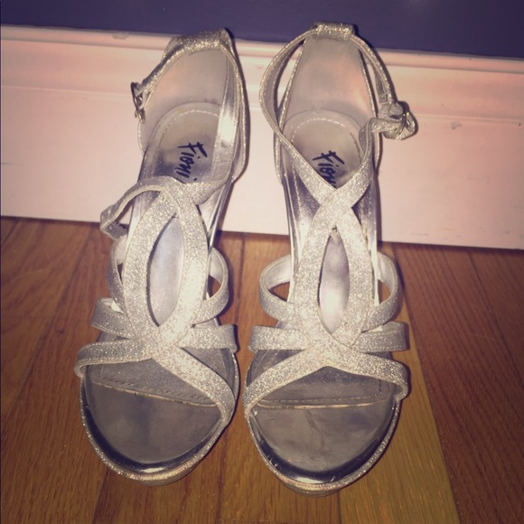 Prom Shoes - Picture 1 of 4