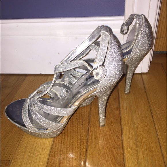 Prom Shoes - Picture 3 of 4